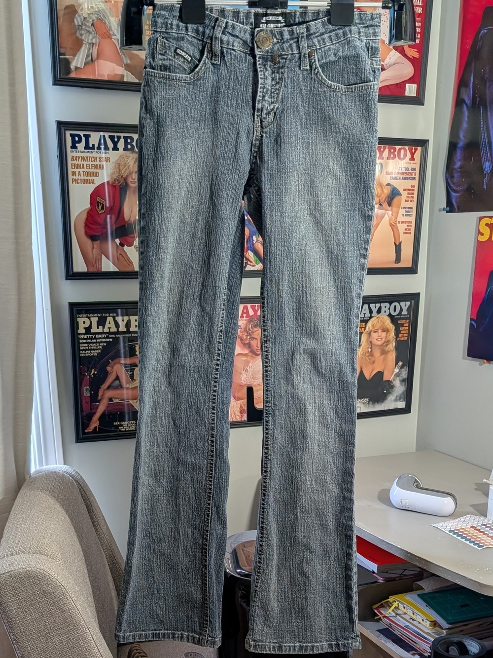 Woman Classic Straight-Leg Grey Jeans